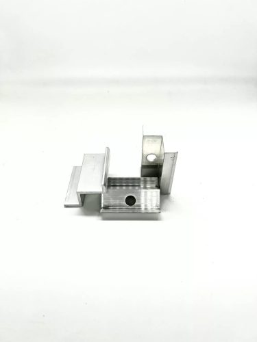 Szélső leszorító elem napelemekhez, natúr, alumínium, Keretmagasság: 30mm/Hossz: 50mm
